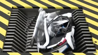 EXPERIMENT Shredding BMW i8