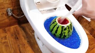 Coca Cola, Fanta, Pepsi, Sprite and Watermelon vs Mentos in Underground toilet