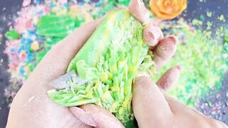 Very satisfying video ! Soap cubes and crushing soap roses 
