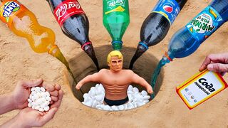 Experiment: Stretch Armstrong vs Coca Cola, Pepsi, Fanta, Mirinda, Sprite vs Mentos and Glitter
