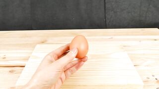 EXPERIMENT Glowing 1000 degree KNIFE VS EGGS !! - EXPERIMENT AT HOME