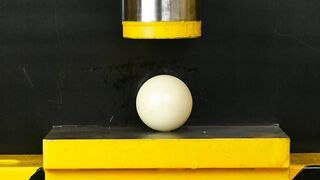 Look What Happened with THIS BILLIARD BALL !!