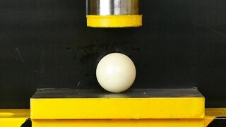 Crushing Balls with 100 Tonn Hydraulic Press