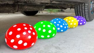 Aplastando Cosas Crujientes y Suaves! Experimento: Car vs Rainbow Balloons and Mentos