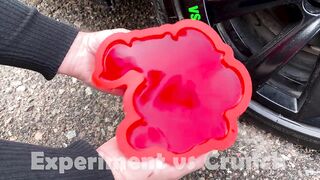 자동차로 바삭 바삭하고 부드러운 물건을 분쇄! 실험용 자동차 vs 컬러 플라스틱 컵
