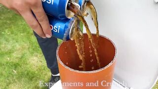 Experiment! - Stretch Armstrong VS Cola, Pepsi, Fanta, Sprite and Mentos in Toilet | EaC