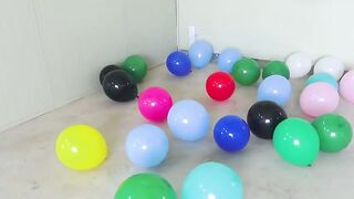 Spider-Man VS Popping Balloons