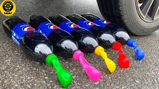 Experiment: Car vs Pepsi vs Balloons | تصدر البيبسي والبالونات أصواتًا مريحة
