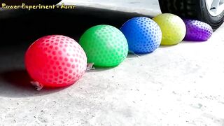 Experiment Car vs Orbeez in Balloon - تتفتح البذور داخل الكرات الطائرة في انتظار إصدار صوت