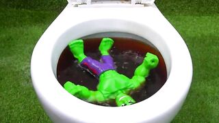 Experiment !! Hulk Superhero VS Cola, Redbull, 7Up, Pepsi, Fanta and Mentos in Toilet