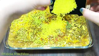 GOLD HELLO KITTY Slime | Mixing GLITTER and Store Bought into GLOSSY Slime | Slime Videos #634