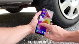 iPhone 11 vs CAR