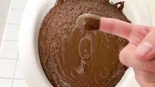 Will it Flush? - Nutella