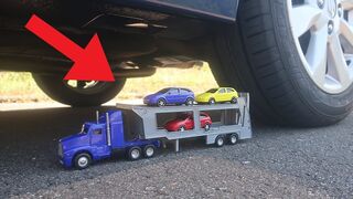 Transporter Truck and Toy Cars VS CAR