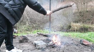 CIGARETTE LIGHTERS OVER MATCHES ! NICE REACTION