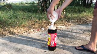 Crushing Crunchy & Soft Things by Car -EXPERIMENTS: Car vs Big Jelly