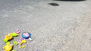 Experiment: Car vs Toy Horse