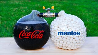 Experiment: Balloon of Coca-Cola vs Balloon of Mentos