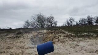 Test: Big Barrel vs Firecracker