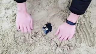 Buried iPhone for 24 hours !