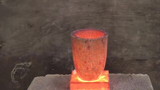 EXPERIMENT: MOLTEN COPPER VS BULLETPROOF GLASS