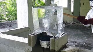 EXPERIMENT: 24 KILOGRAM KETTLEBELL VS GIANT BLOCK OF ICE