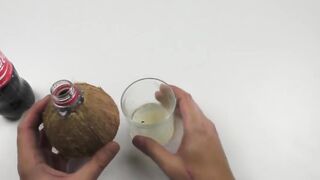 Coconut Bottle! How to make Coconut Bottle with Plastic Bottle! DIY Crafts!!