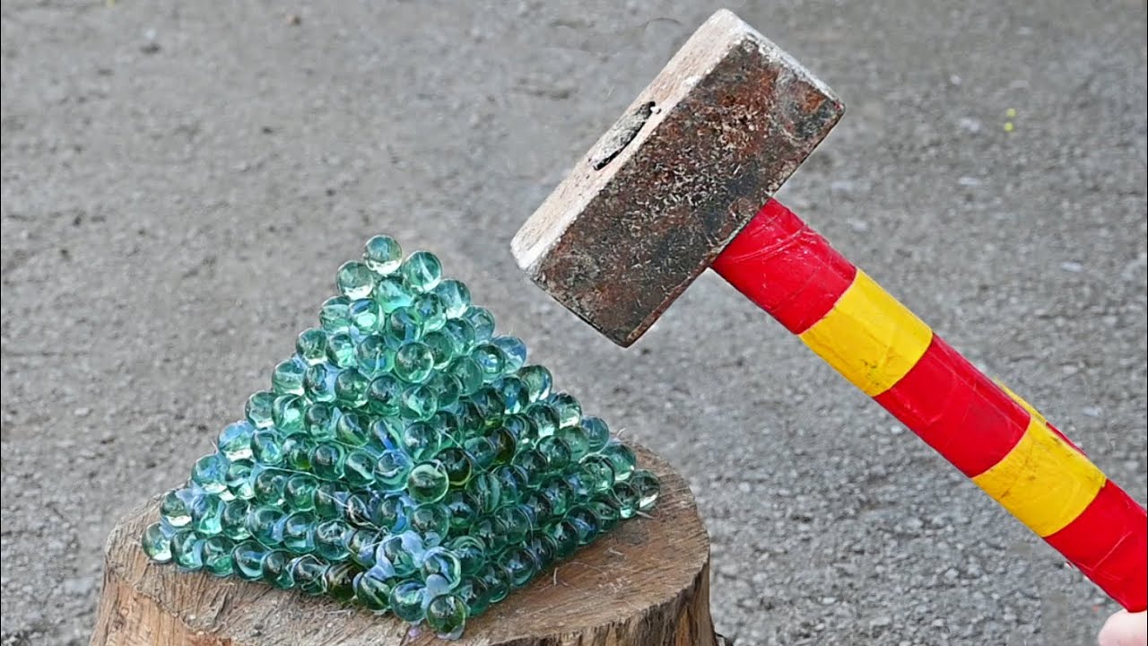 EXPERIMENT HAMMER Vs MARBLES PYRAMIDE