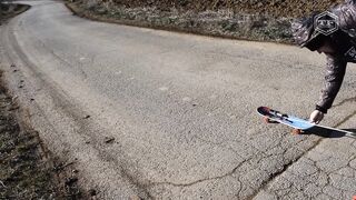 EXPERIMENT SKATEBOARD WITH FIRECRACKER ROCKET ENGINE