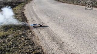 EXPERIMENT SKATEBOARD WITH FIRECRACKER ROCKET ENGINE