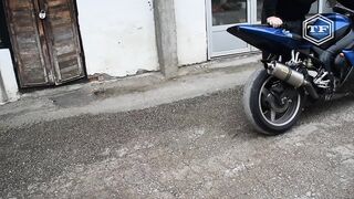 EXPERIMENT MENTOS in MOTORCYCLE EXHAUST