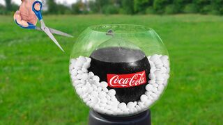 Coca Cola Vs Mentos | 10 Experiments with Coke