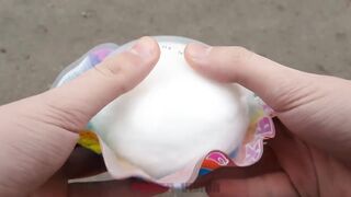 Crushing Crunchy & Soft Things by Car! - Experiment: Car Vs Balloons