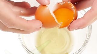 25 Life hacks with Eggs