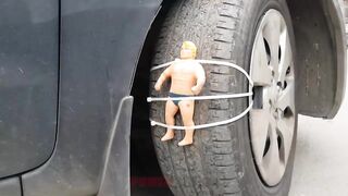 Experiment: Car Vs Stretch Armstrong