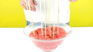 17 SIMPLE LIFE HACKS WITH WATERMELON