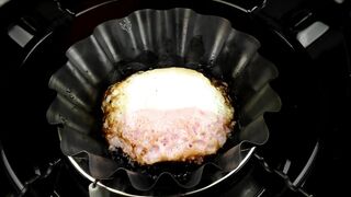 EXPERIMENT Marshmallow VS HOT PAN