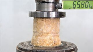 How Strong is Pykrete? Hydraulic Press Test!