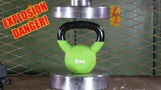 Crushing Kettlebell and Dumbbell with 150 Ton Hydraulic Press