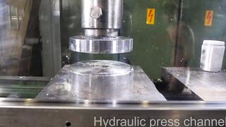 Ice special with hydraulic press