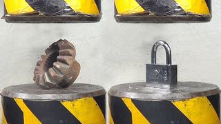Will the steel shaft and steel lock be crushed?
