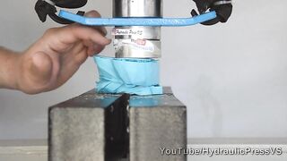 3D-Printed Statue Vs Hydraulic Press - Putting the pressure on the Easter Island