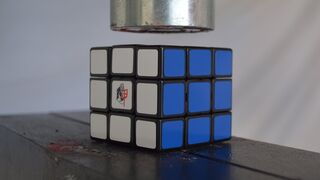 Rubik's Cube vs Hydraulic Press - Speedsolving